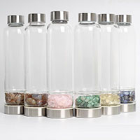 Most Popular Products 2022 Energy Healing Crystal Gemstone Water Bottle with Natural Stones Inside